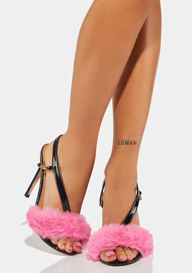 Flash Sale π Lemon Drop By Privileged Lerpa Fuzzy π Heels β 3 Lemon Drop By Privileged Lerpa Fuzzy Heels