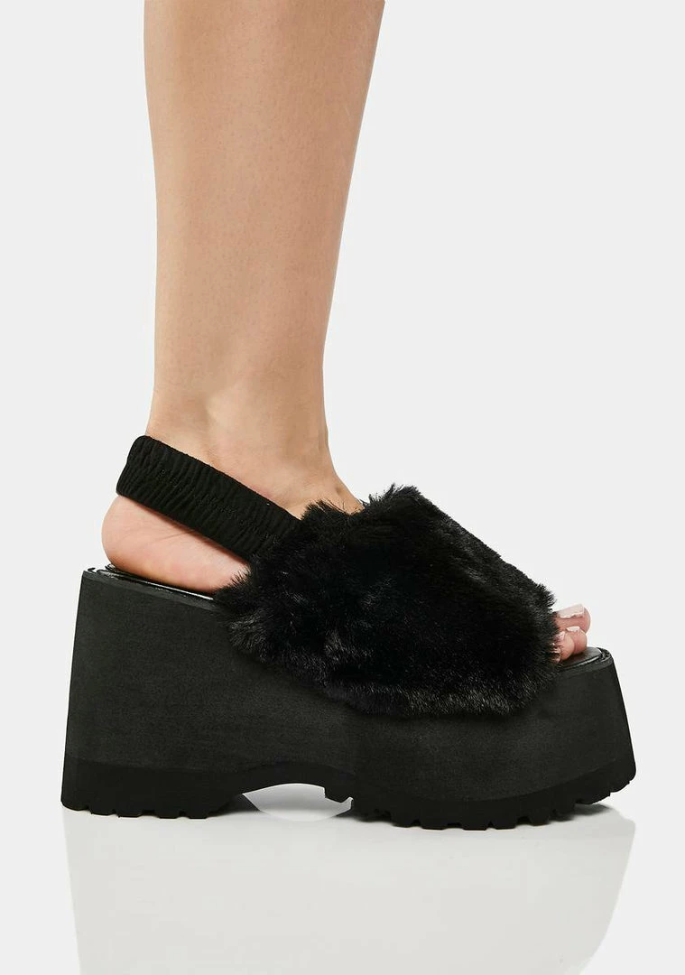 Best Pirce π€© Lemon Drop By Privileged Platform π©΄ Sandals Paladin Faux Fur π©΄ Sandals π― 4 Lemon Drop By Privileged Platform Sandals Paladin Faux Fur Sandals