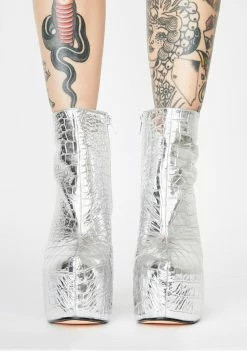 Brand new β¨ Lemon Drop By Privileged Genna Platform π₯Ύ Boots π 6 Lemon Drop By Privileged Genna Platform Boots