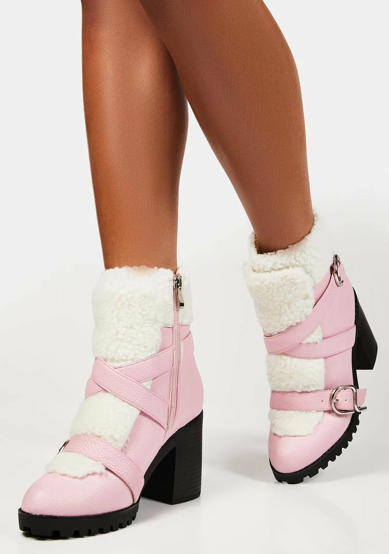 Budget 𧨠Lemon Drop By Privileged Pink Jayline Ankle π₯Ύ Boots π― 3 Lemon Drop By Privileged Pink Jayline Ankle Boots