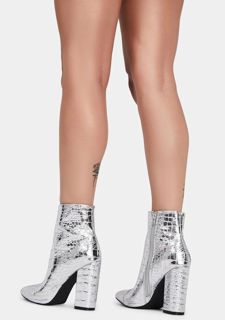 Discount 🎉 Lemon Drop By Privileged Silver Lisbeth Heeled Booties 🥾 Boots & Booties 🔥 4 Lemon Drop By Privileged Silver Lisbeth Heeled Booties Boots & Booties