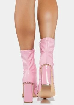 Top 10 π€© Lemon Drop By Privileged π¬ Candy Mooney Ankle π₯Ύ Boots π 7 Lemon Drop By Privileged Candy Mooney Ankle Boots