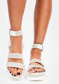 Outlet π Lemon Drop By Privileged Platforms White Tyriq Platform π©΄ Sandals π€© 6 Lemon Drop By Privileged Platforms White Tyriq Platform Sandals
