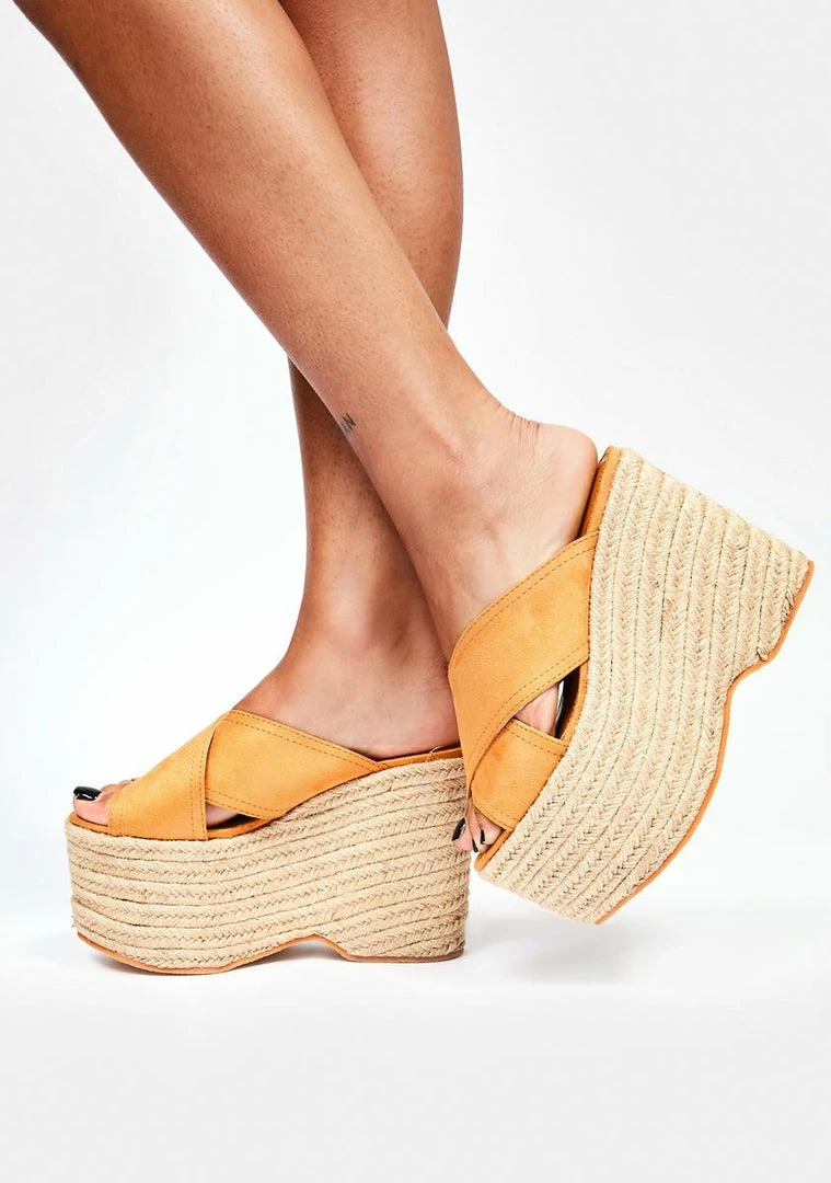 Coupon π₯° Lemon Drop By Privileged Tan Bannah Platform π©΄ Sandals 𧨠2 Lemon Drop By Privileged Tan Bannah Platform Sandals