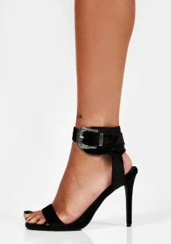 Budget β Lemon Drop By Privileged Kadee Velvet π Heels π 6 Lemon Drop By Privileged Kadee Velvet Heels