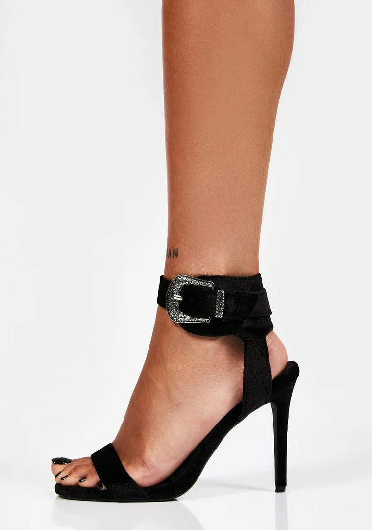 Budget β Lemon Drop By Privileged Kadee Velvet π Heels π 3 Lemon Drop By Privileged Kadee Velvet Heels