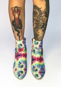 Promo π Lemon Drop By Privileged Tie Dye Spirit Ankle π₯Ύ Boots π₯Ύ Boots & Booties π 6 Lemon Drop By Privileged Tie Dye Spirit Ankle Boots Boots & Booties
