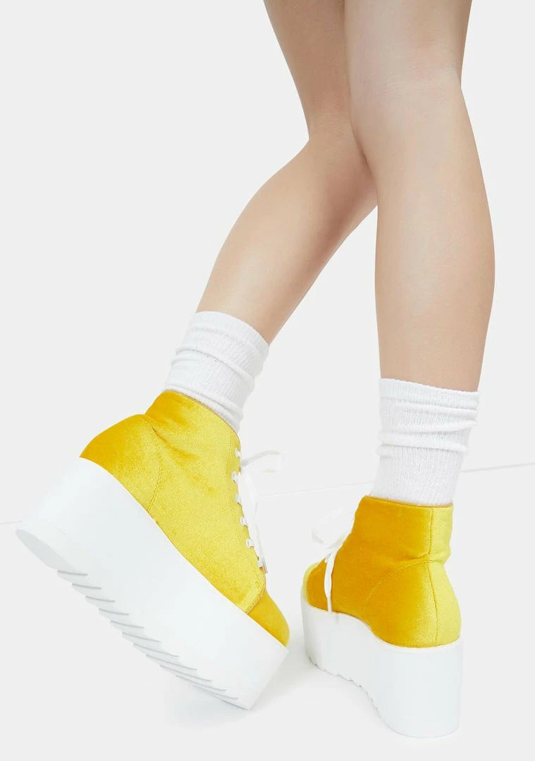 Brand new π― Lemon Drop By Privileged Yellow Barletta Platform π Sneakers π 4 Lemon Drop By Privileged Yellow Barletta Platform Sneakers