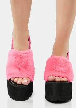 Budget β¨ Lemon Drop By Privileged Pink Paladin Faux Fur π©΄ Sandals Platform π©΄ Sandals π₯° 7 Lemon Drop By Privileged Pink Paladin Faux Fur Sandals Platform Sandals