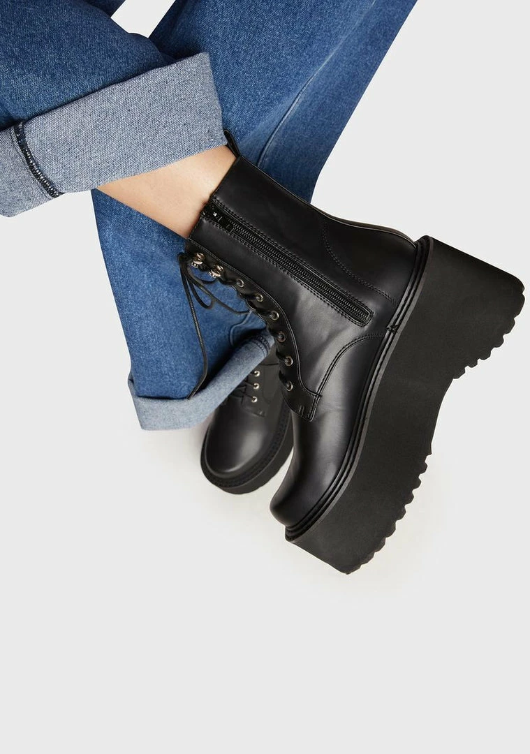 Best Pirce ✔️ Lemon Drop By Privileged Combat 🥾 Boots Black Cornelia Platform 🥾 Boots 🎉 5 Lemon Drop By Privileged Combat Boots Black Cornelia Platform Boots