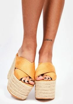 Coupon π₯° Lemon Drop By Privileged Tan Bannah Platform π©΄ Sandals 𧨠6 Lemon Drop By Privileged Tan Bannah Platform Sandals