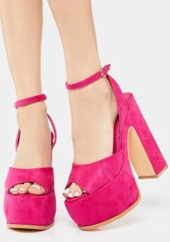 Discount π Lemon Drop By Privileged Fuchsia Vadin Platform π Heels β¨ 7 Lemon Drop By Privileged Fuchsia Vadin Platform Heels