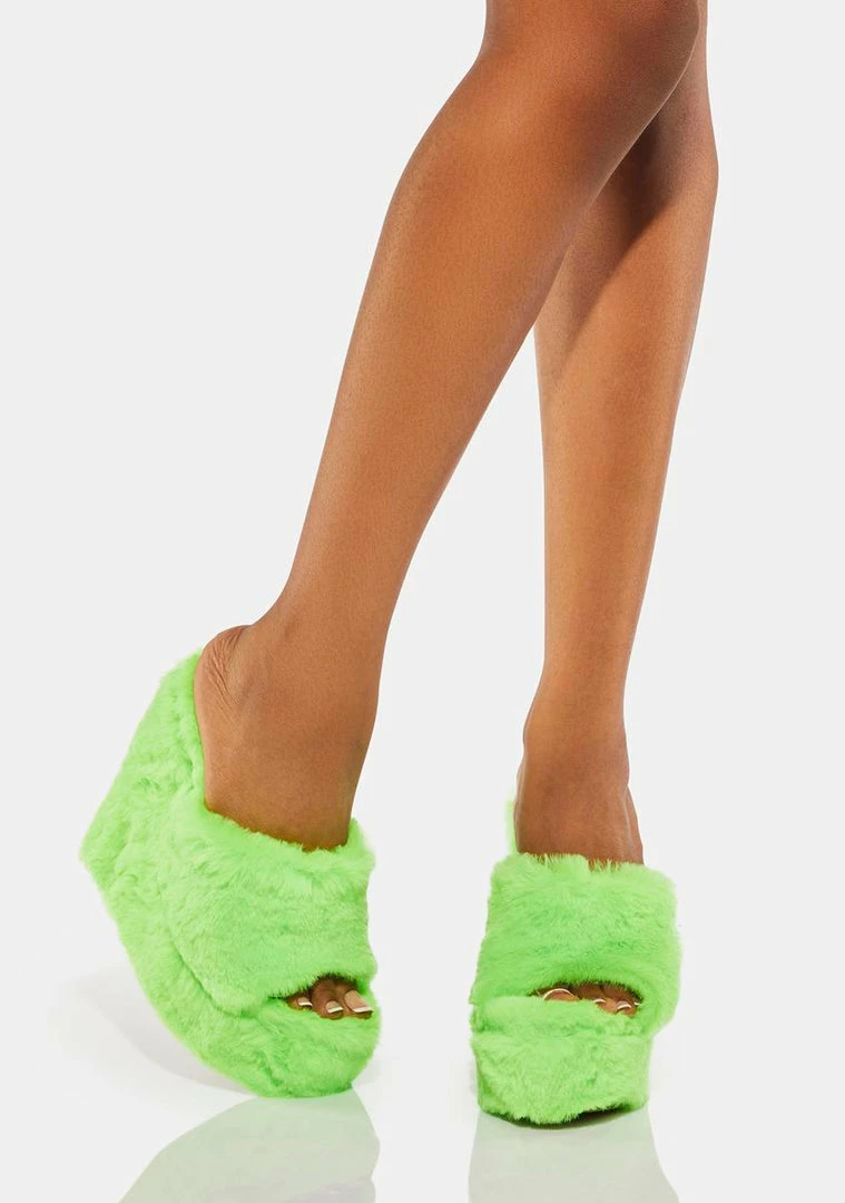 New π Lemon Drop By Privileged Green Sloane Wedge π Heels β¨ 3 Lemon Drop By Privileged Green Sloane Wedge Heels