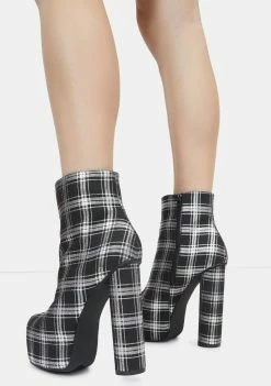 Lemon Drop By Privileged Black Questar Ankle Boots Platforms